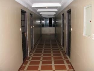 Rn Holidays Hotel Ooty Esterno foto