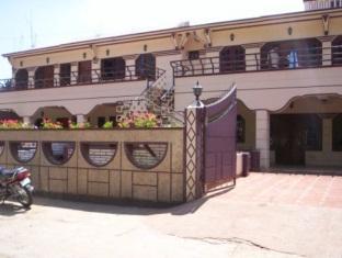 Rn Holidays Hotel Ooty Esterno foto